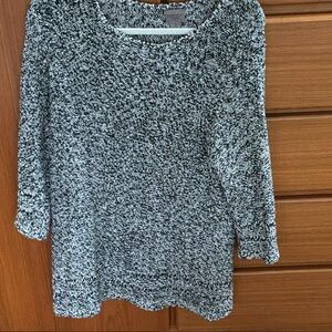 Black and White Knit Sweater Chicos sizing 2 (roughly a 10/12)